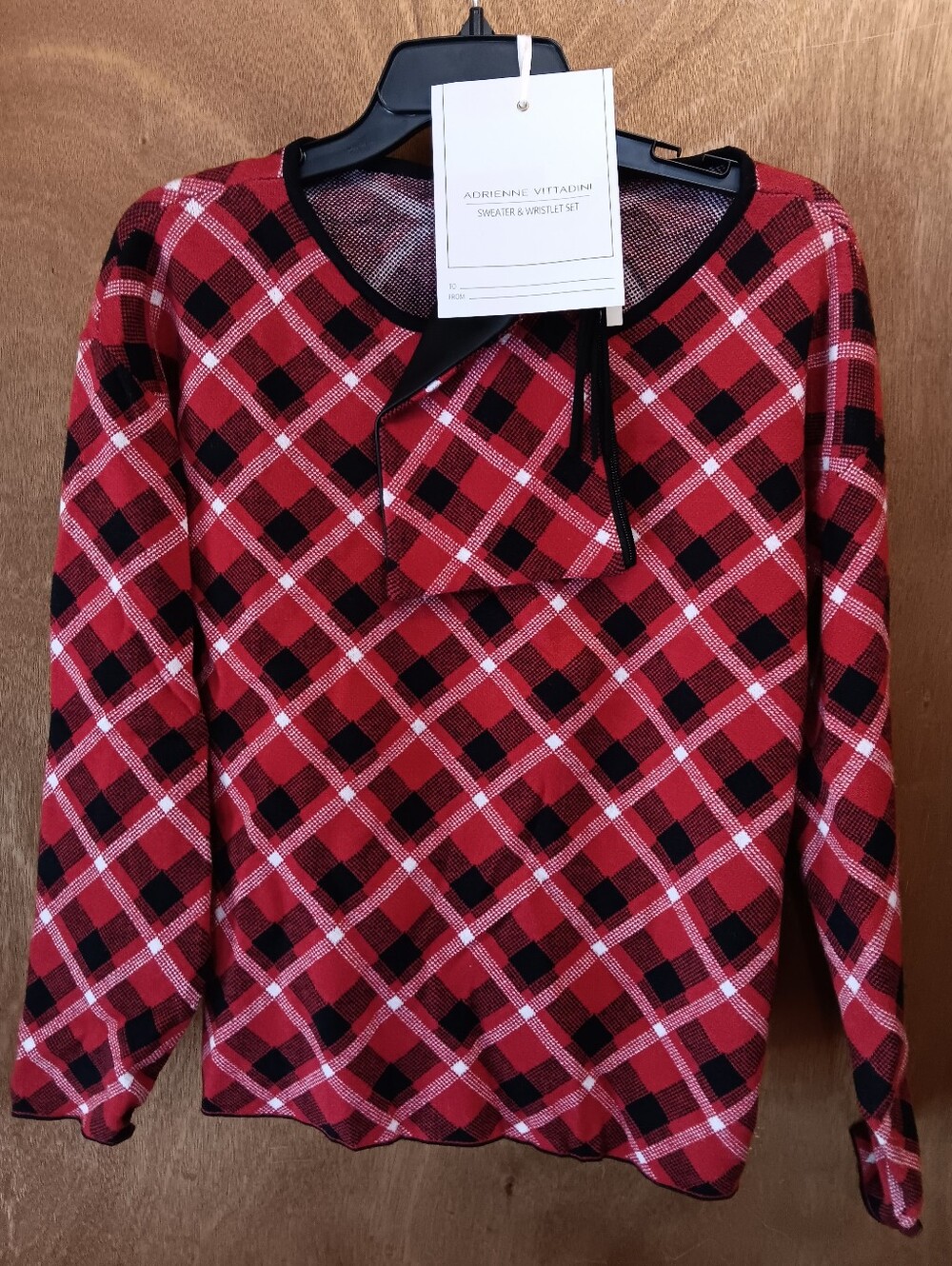 Adrienne Vittadini Red Black Plaid Crewneck Sweater And Wristlet.